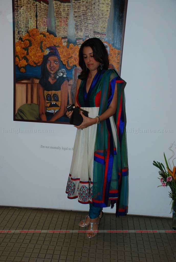 Perizaad Zoraibian at artist Janvi Mahimtura's art exhibition Event hd photo
