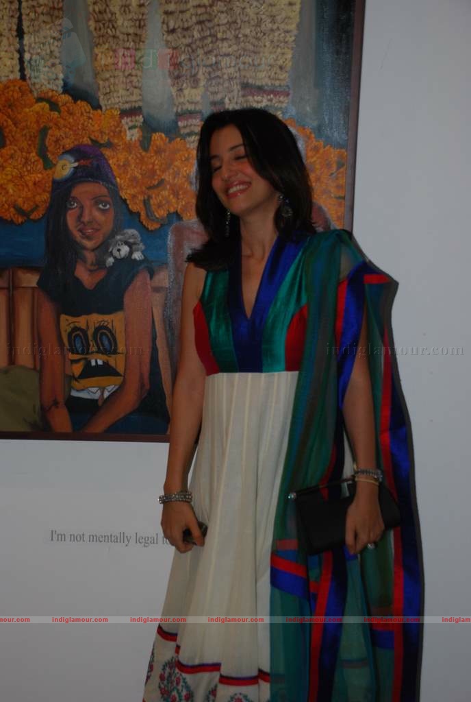 Perizaad Zoraibian at artist Janvi Mahimtura's art exhibition Event hd photo