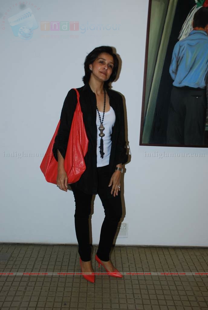 Perizaad Zoraibian at artist Janvi Mahimtura's art exhibition Event hd photo