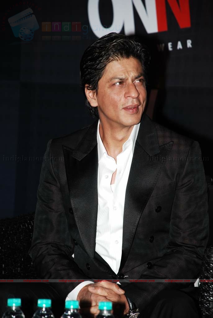 Shah Rukh announced ambassador of Lux innerwear Event hd photo
