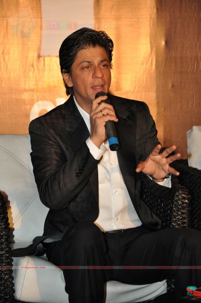 Shah Rukh announced ambassador of Lux innerwear Event hd photo