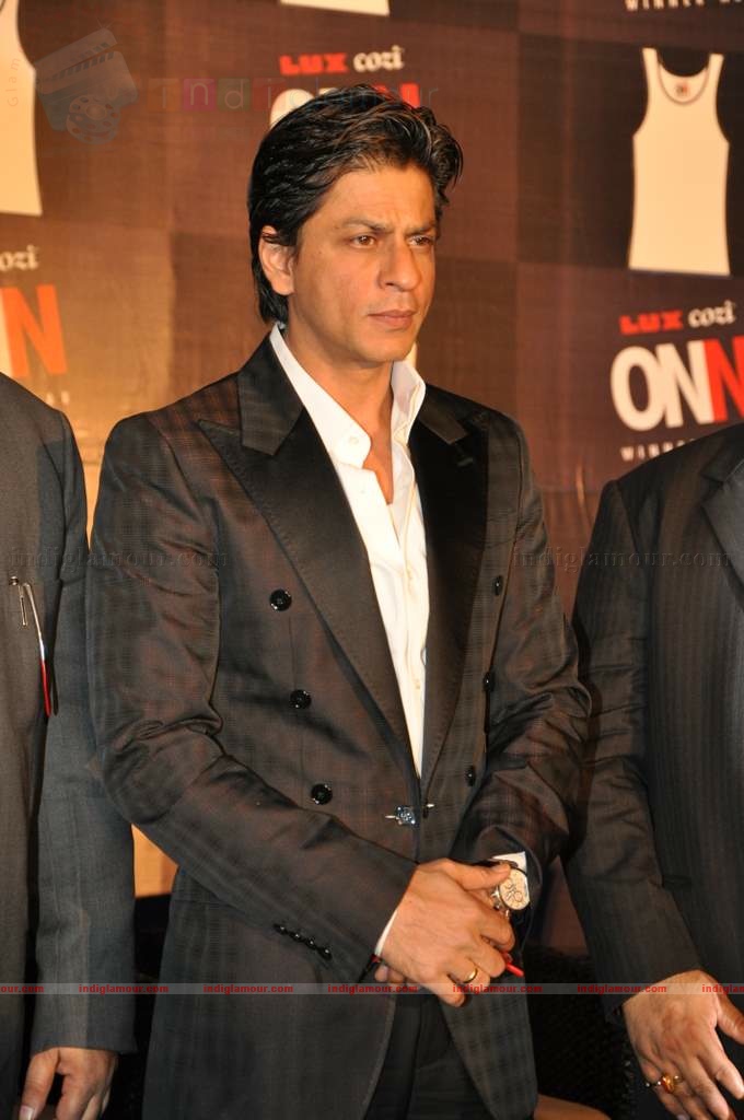 Shah Rukh announced ambassador of Lux innerwear Event hd photo