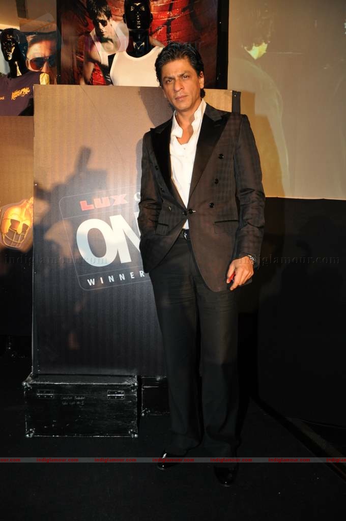 Shah Rukh announced ambassador of Lux innerwear Event hd photo