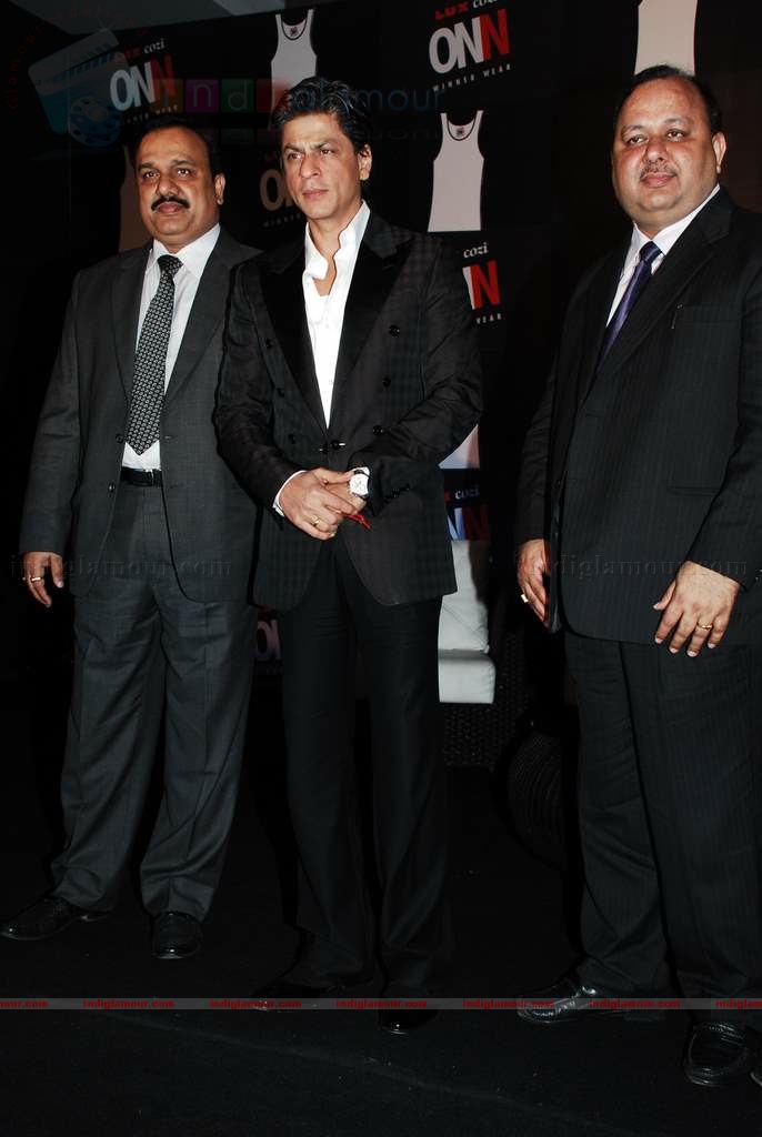 Shah Rukh announced ambassador of Lux innerwear Event hd photo