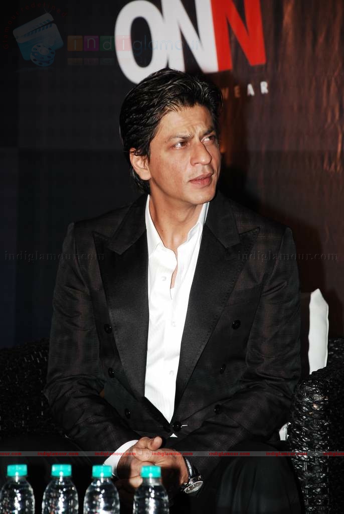 Shah Rukh announced ambassador of Lux innerwear Event hd photo