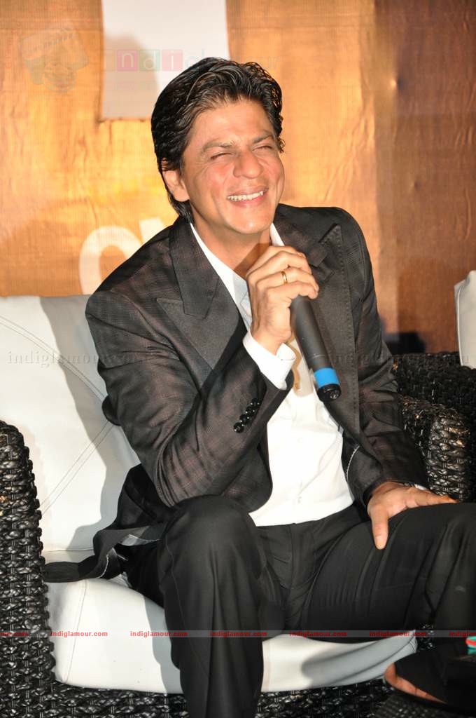 Shah Rukh announced ambassador of Lux innerwear Event hd photo