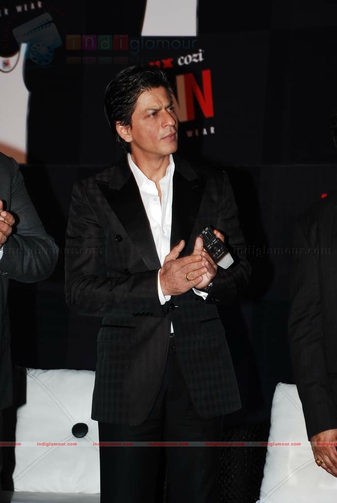 Shah Rukh announced ambassador of Lux innerwear Event hd photo