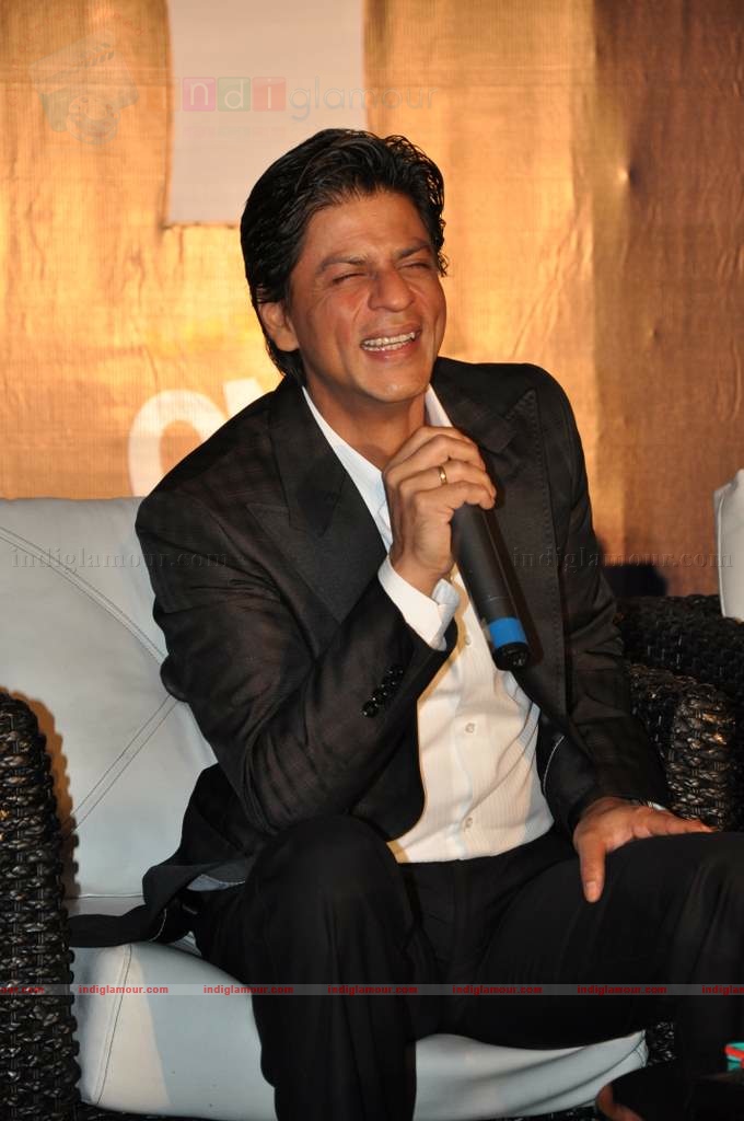 Shah Rukh announced ambassador of Lux innerwear Event hd photo