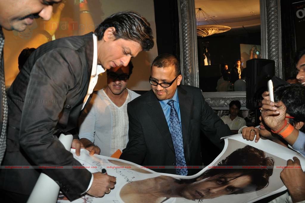 Shah Rukh announced ambassador of Lux innerwear Event hd photo