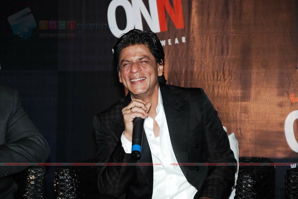 Shah Rukh announced ambassador of Lux innerwear Event hd photo