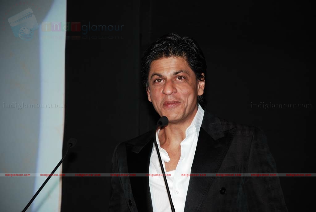Shah Rukh announced ambassador of Lux innerwear Event hd photo