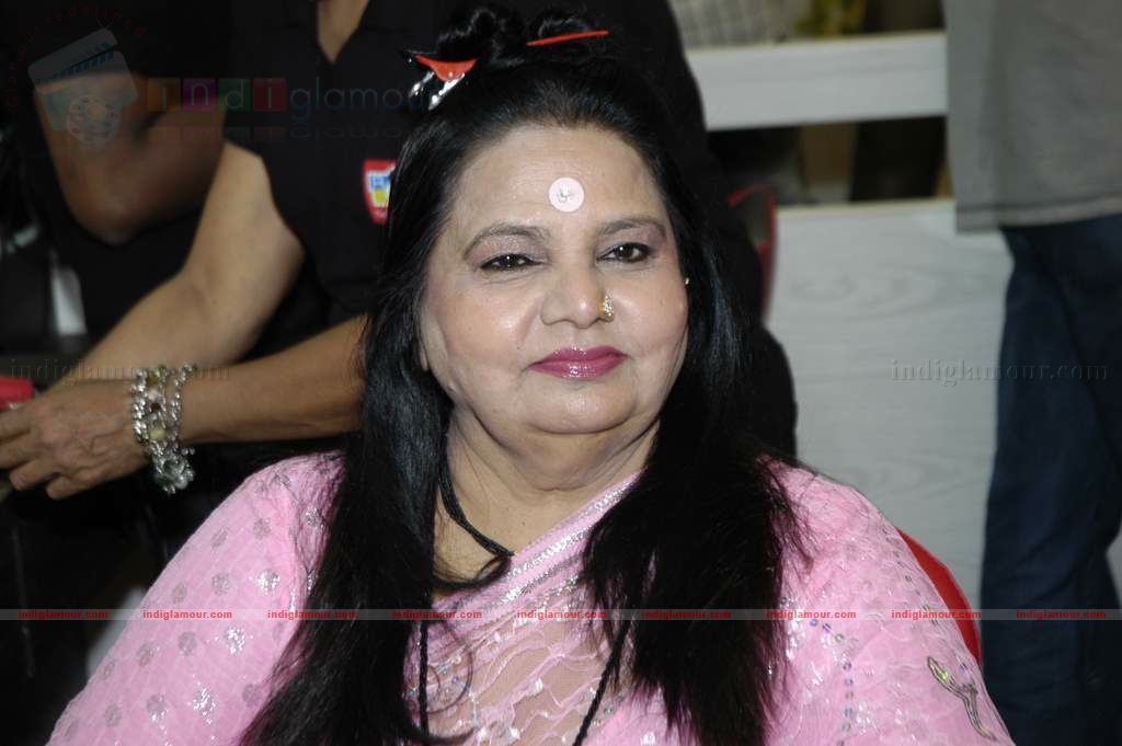 Rakhi Sawant's Beauty lounge launch Event hd photo