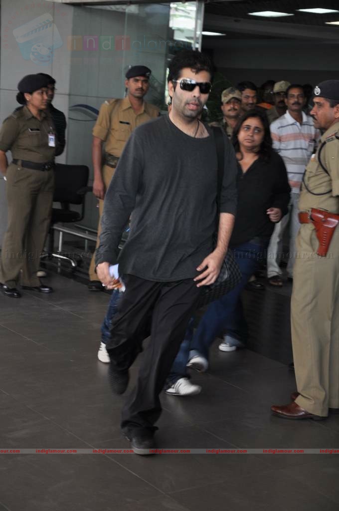 SRK, Kajol, Karan arrive back in Mumbai Event hd photo