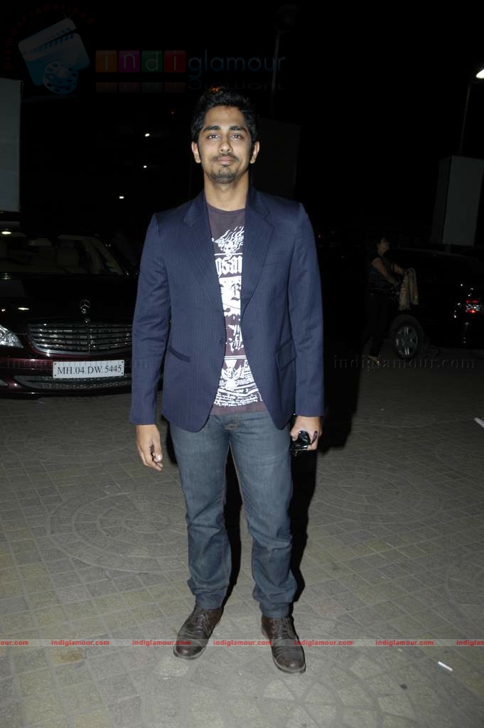 Shruti Hassan at Siddharth's special screening of film Striker Event hd photo