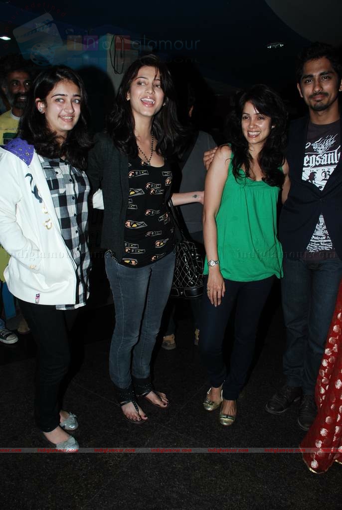 Shruti Hassan at Siddharth's special screening of film Striker Event hd photo