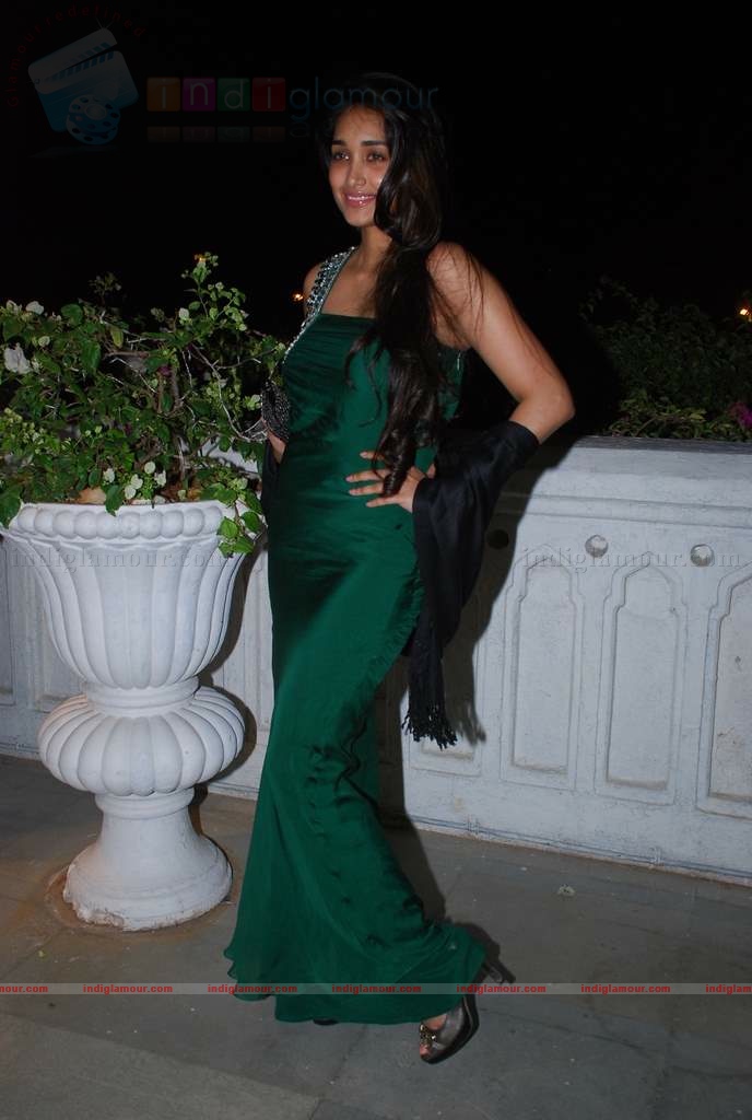 Jiah Khan,Celina,Neetu Chandra at Swarovski auction dinner Event hd photo