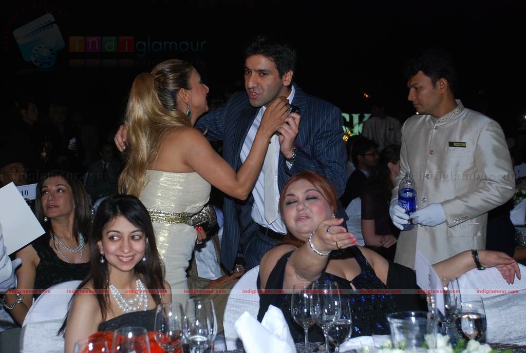 Jiah Khan,Celina,Neetu Chandra at Swarovski auction dinner Event hd photo