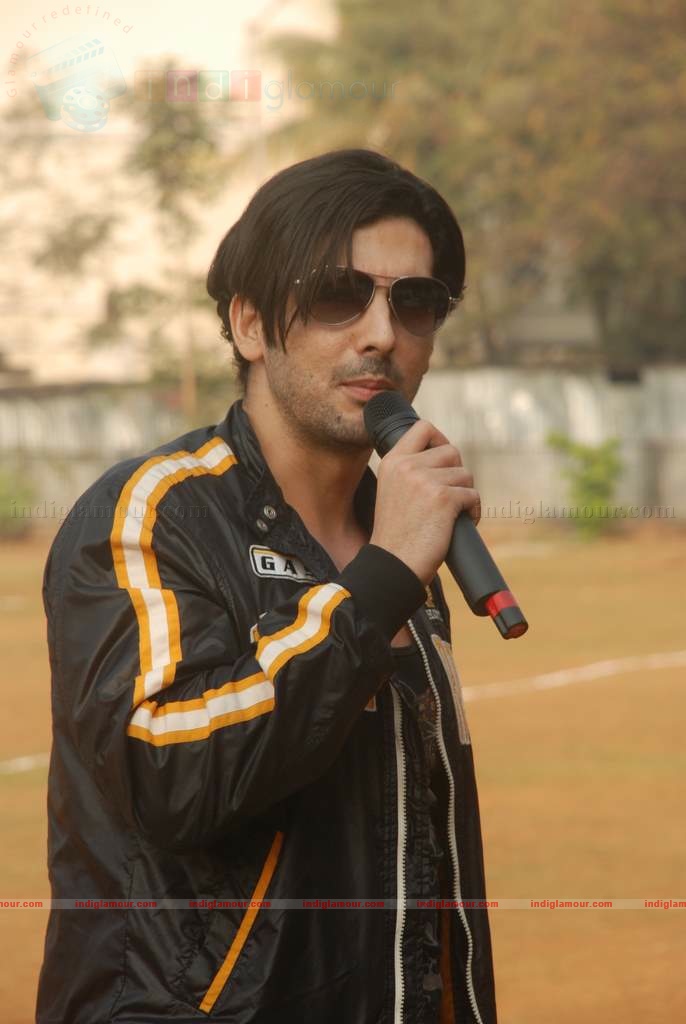 Zayed Khan at Jamanabai's All India Football tournament Event hd photo