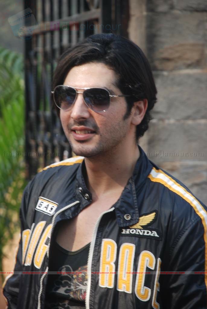 Zayed Khan at Jamanabai's All India Football tournament Event hd photo