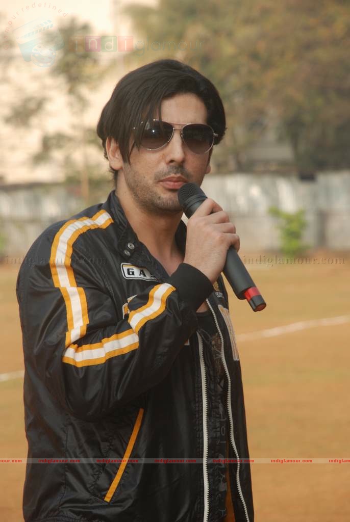 Zayed Khan at Jamanabai's All India Football tournament Event hd photo
