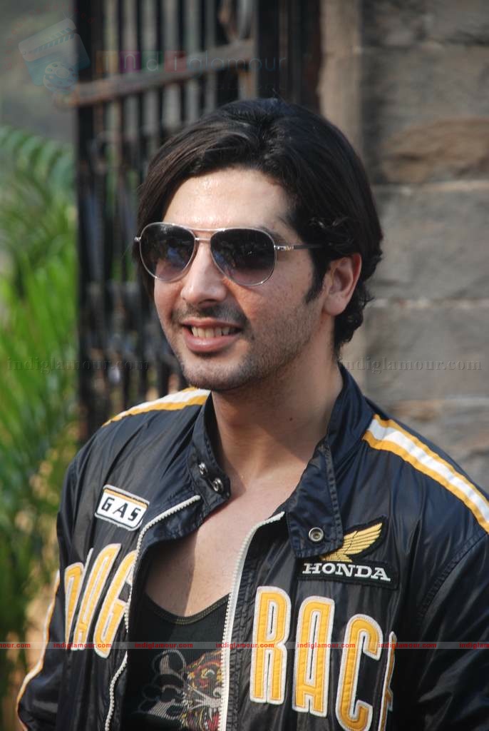 Zayed Khan at Jamanabai's All India Football tournament Event hd photo