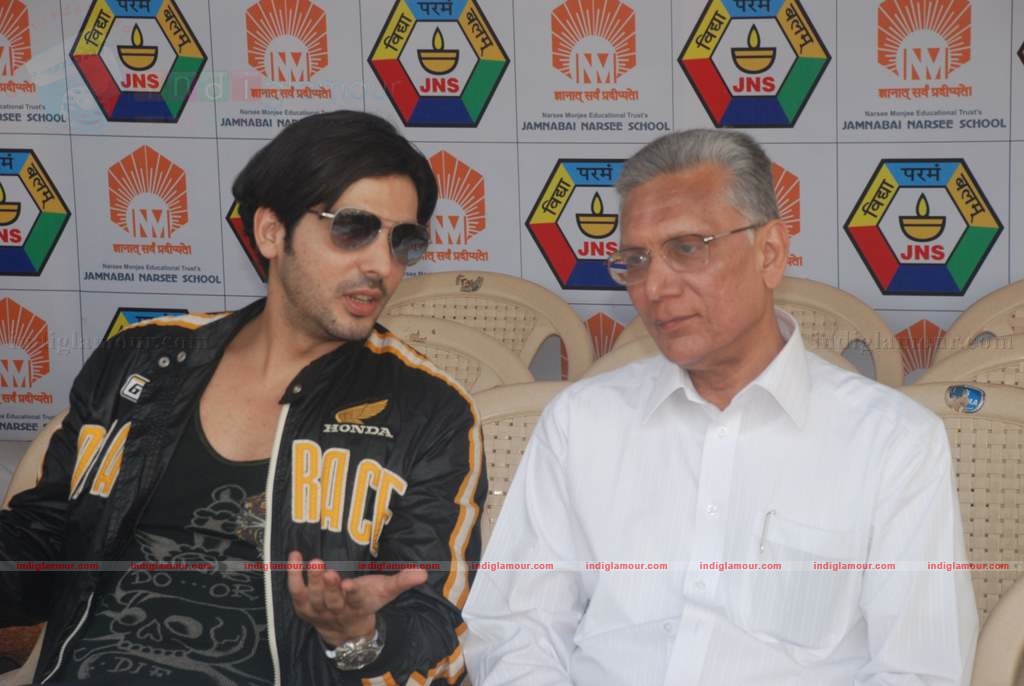 Zayed Khan at Jamanabai's All India Football tournament Event hd photo
