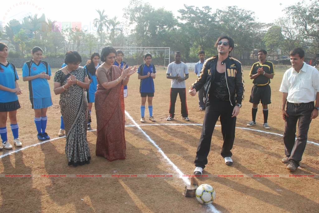 Zayed Khan at Jamanabai's All India Football tournament Event hd photo