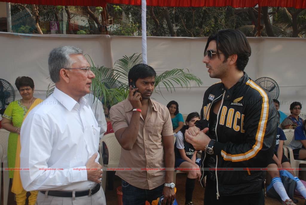 Zayed Khan at Jamanabai's All India Football tournament Event hd photo