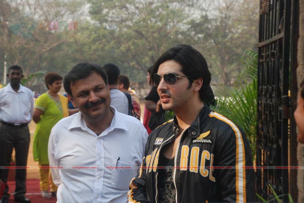 Zayed Khan at Jamanabai's All India Football tournament Event hd photo