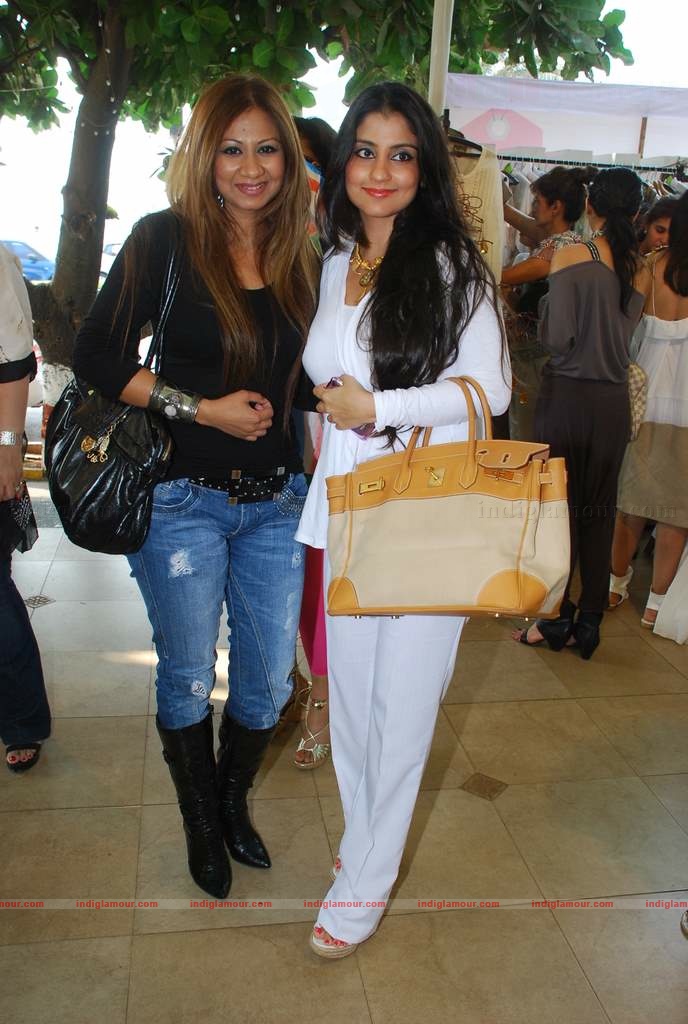 Lara, Twinkle, Sophie, Mallaika, Bobby Deo at Araish event Event hd photo