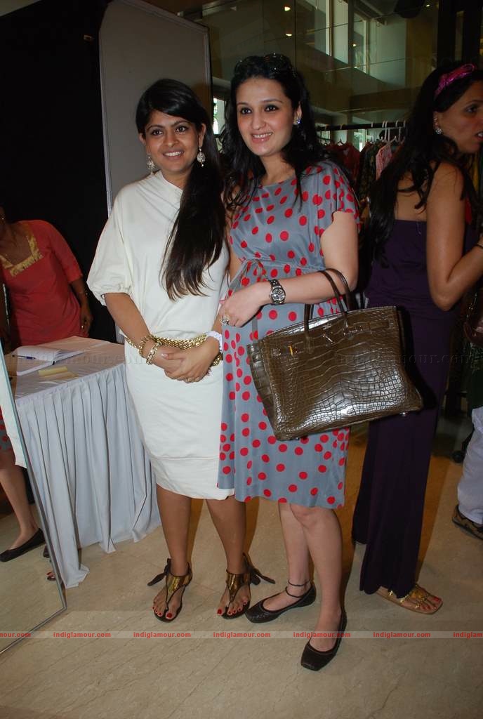 Lara, Twinkle, Sophie, Mallaika, Bobby Deo at Araish event Event hd photo