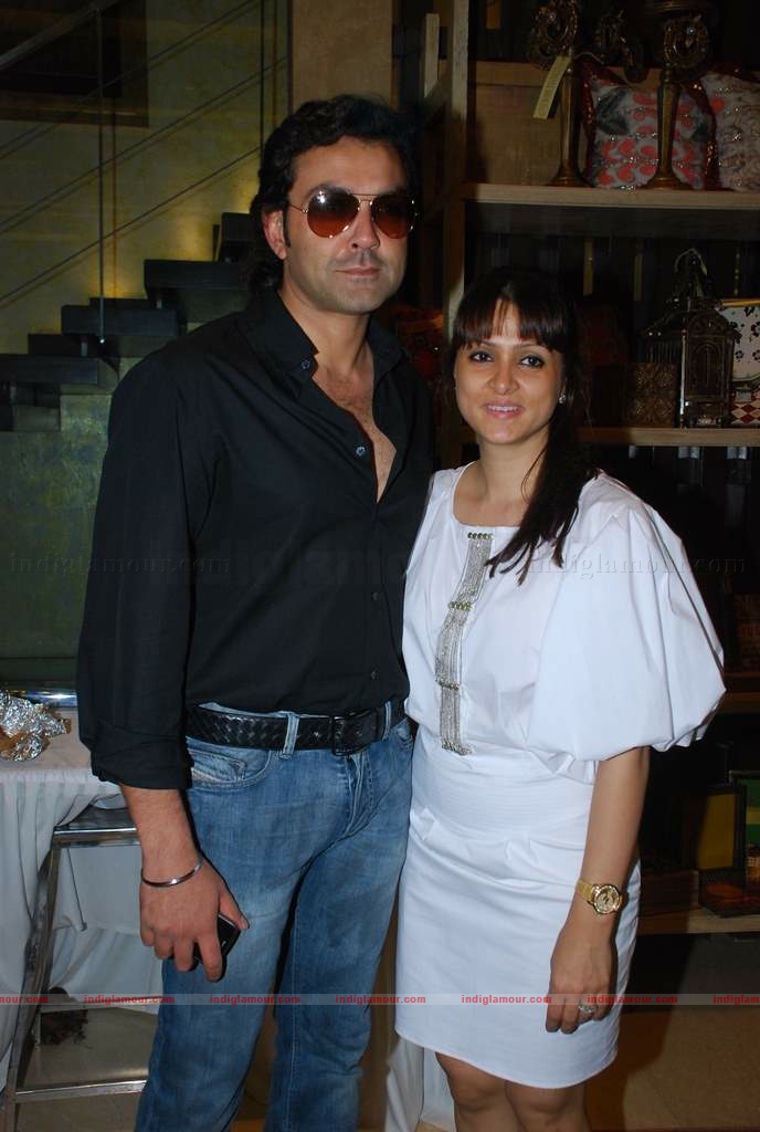 Lara, Twinkle, Sophie, Mallaika, Bobby Deo at Araish event Event hd photo