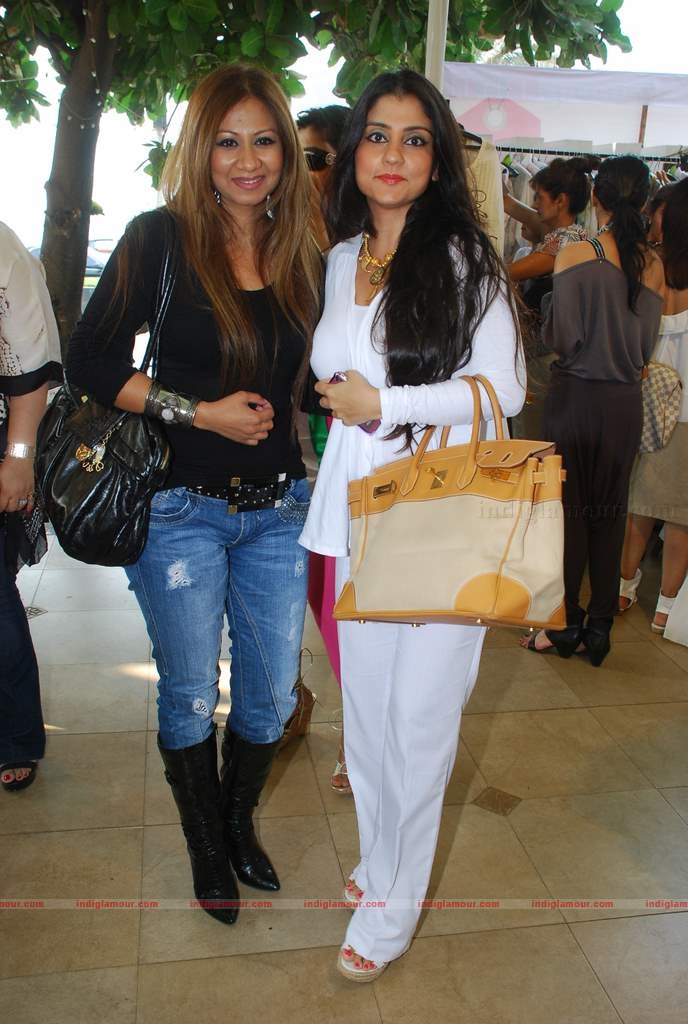 Lara, Twinkle, Sophie, Mallaika, Bobby Deo at Araish event Event hd photo