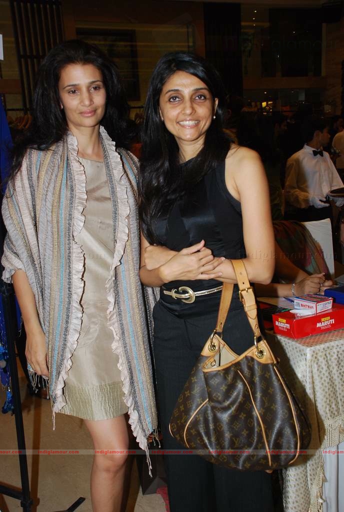 Lara, Twinkle, Sophie, Mallaika, Bobby Deo at Araish event Event hd photo
