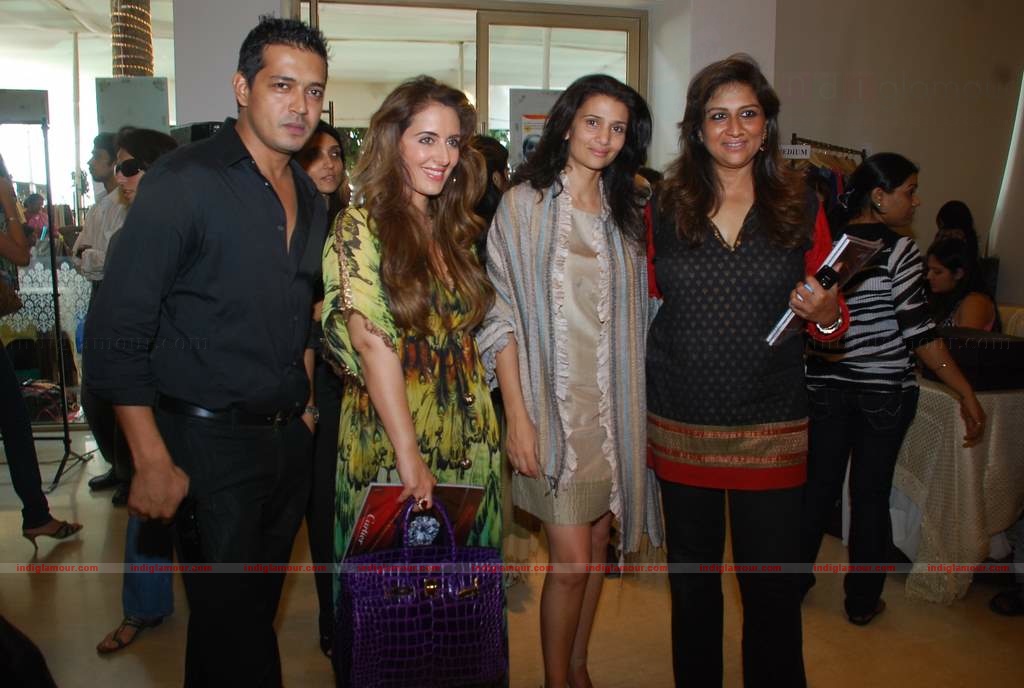 Lara, Twinkle, Sophie, Mallaika, Bobby Deo at Araish event Event hd photo