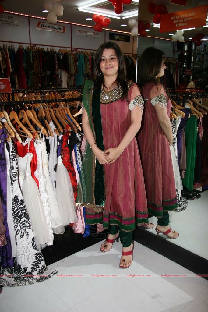 Jaya Mishra's Valentine collection launch by Nayab Udhas and Sheeba Event hd photo