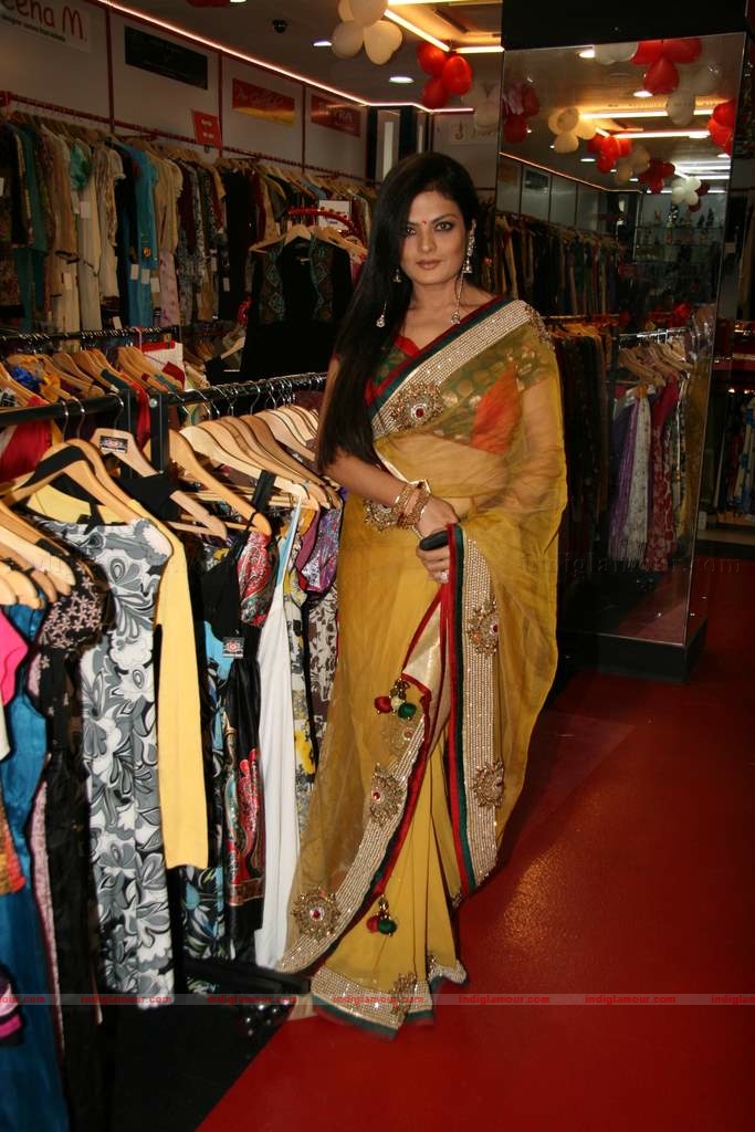 Jaya Mishra's Valentine collection launch by Nayab Udhas and Sheeba Event hd photo