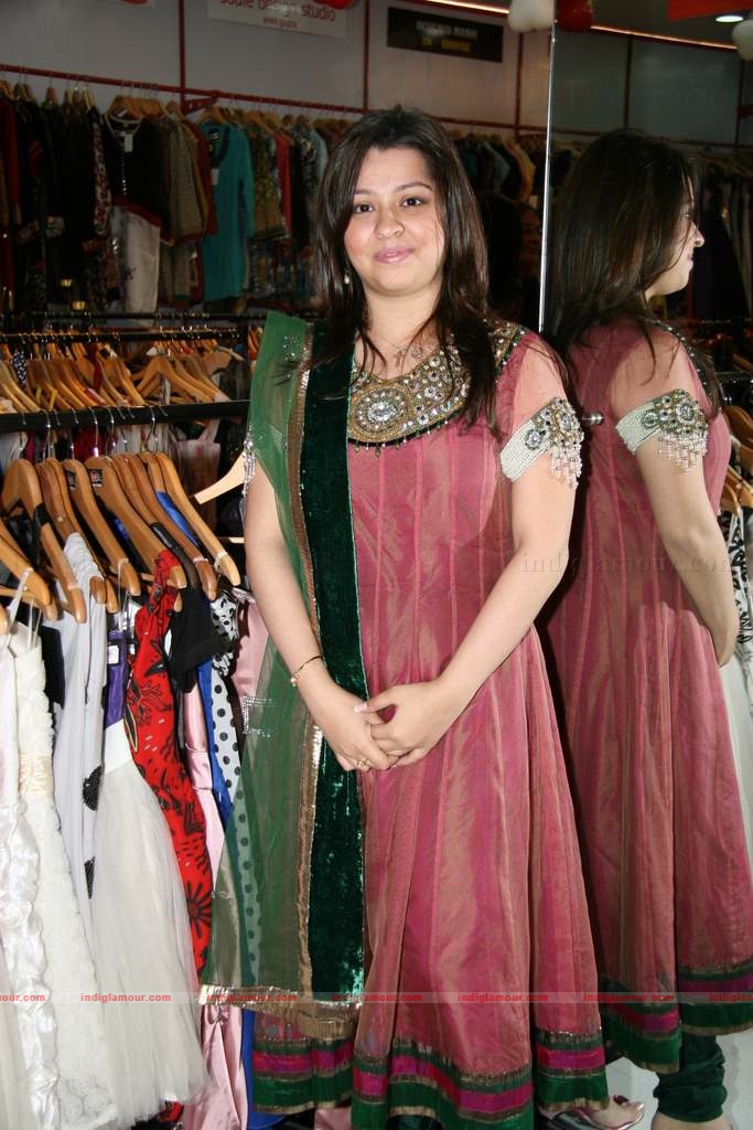 Jaya Mishra's Valentine collection launch by Nayab Udhas and Sheeba Event hd photo