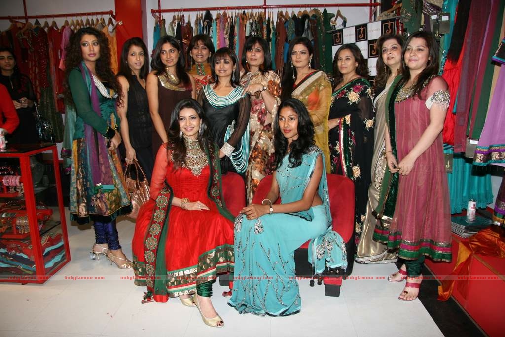 Jaya Mishra's Valentine collection launch by Nayab Udhas and Sheeba Event hd photo