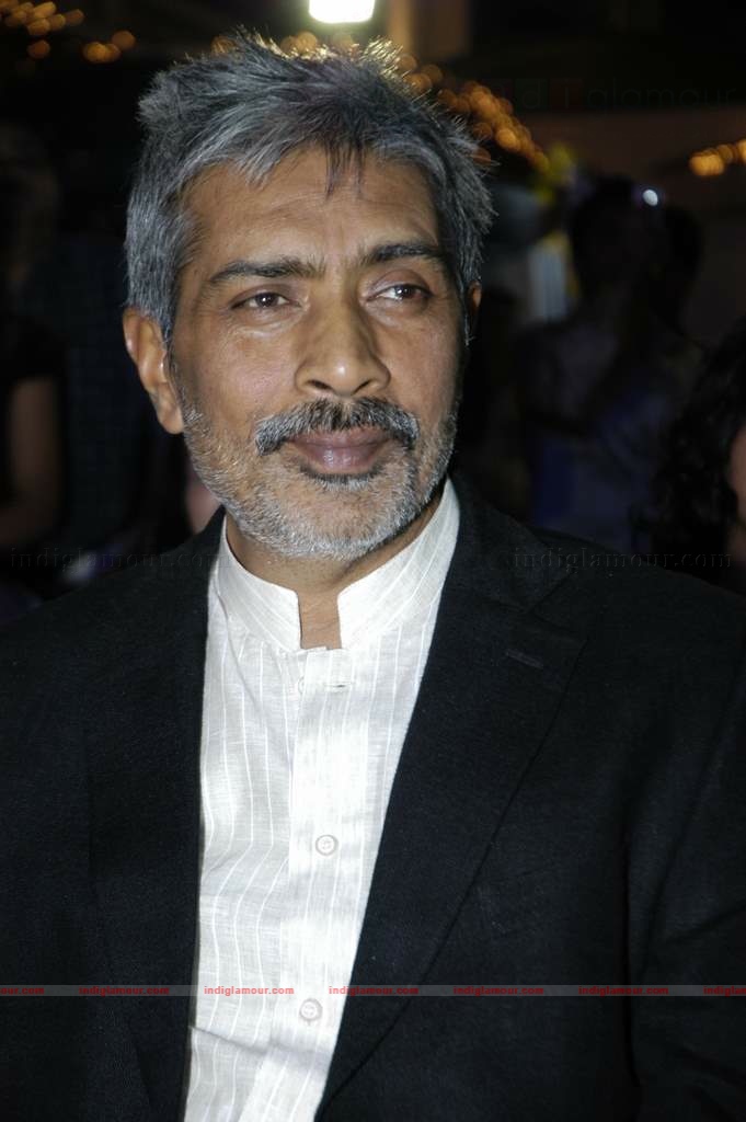 Kailash Kher's wedding anniversary bash Event hd photo