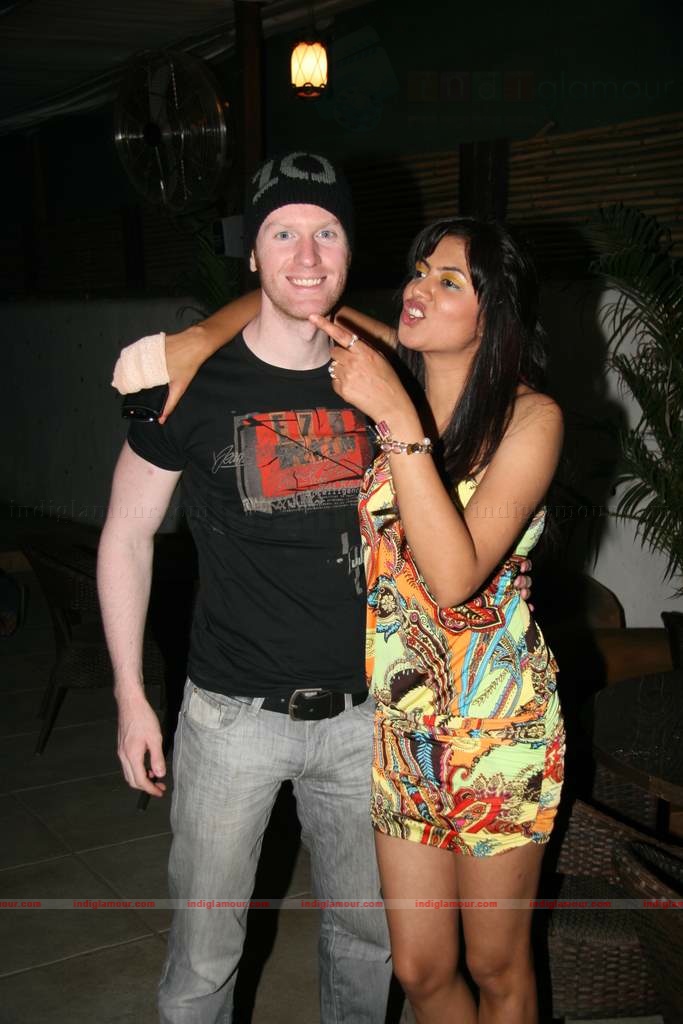 Kavita Kaushika's birthday bash Event hd photo