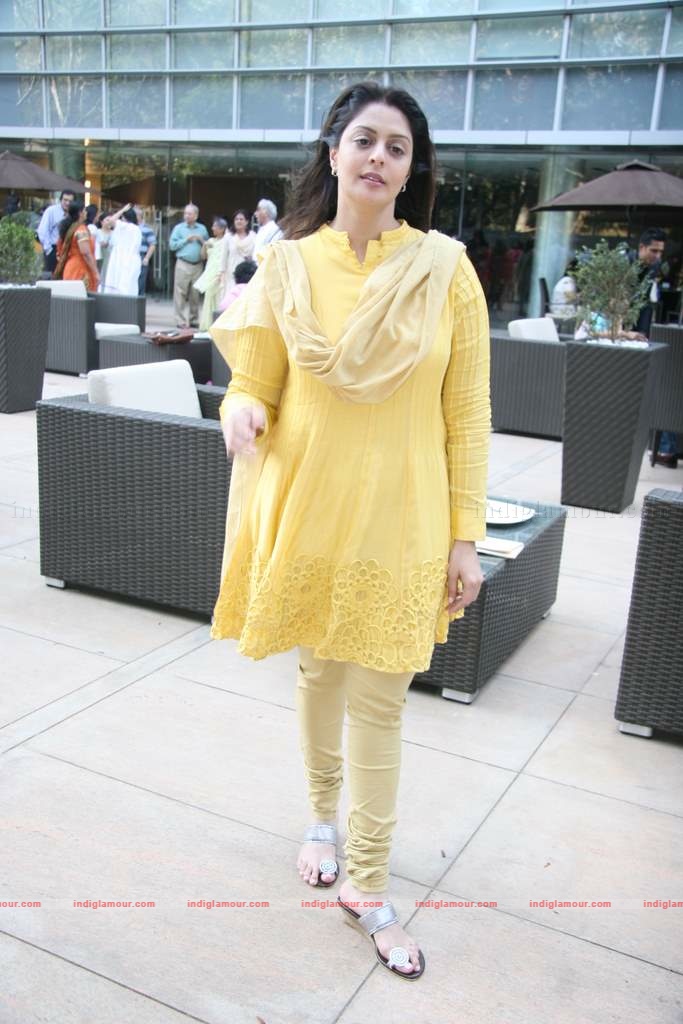 Glamorous Sandesh Mayekar's brunch Event hd photo