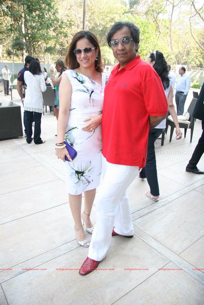 Glamorous Sandesh Mayekar's brunch Event hd photo