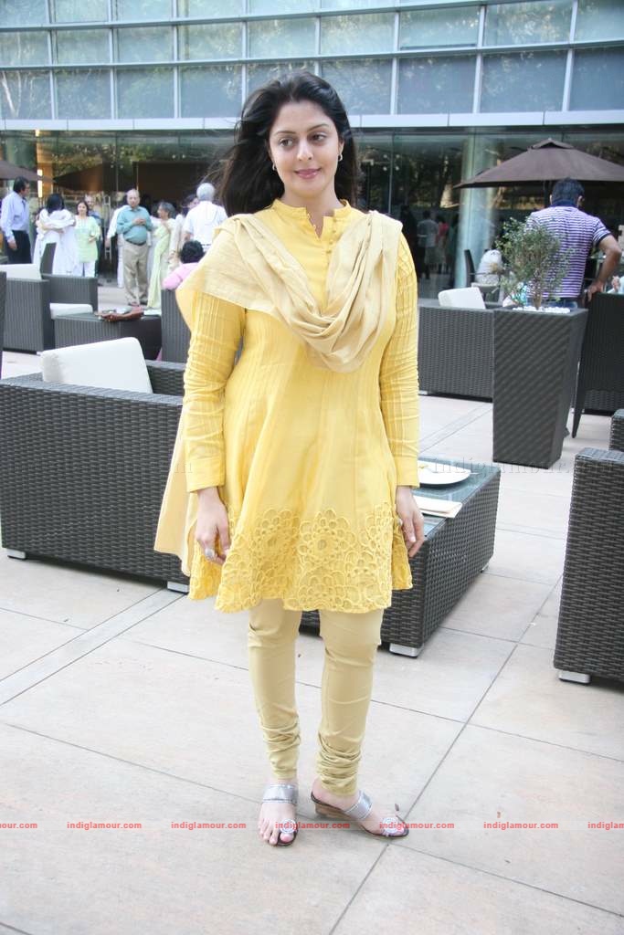 Glamorous Sandesh Mayekar's brunch Event hd photo