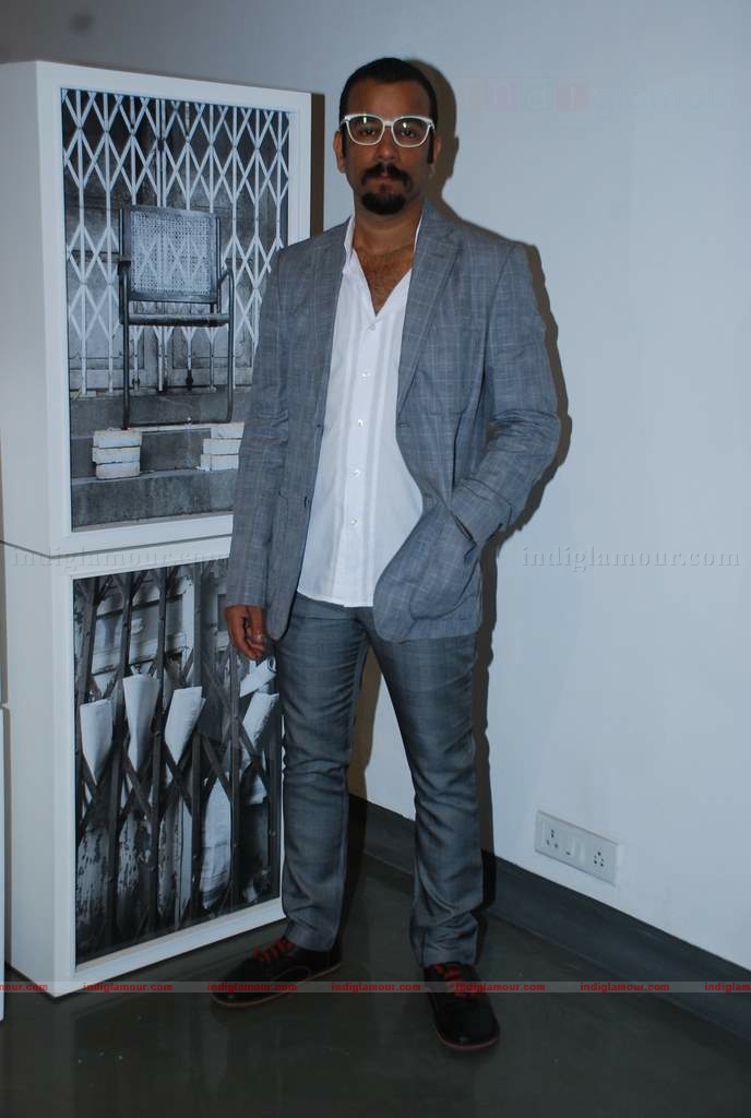 Carol Gracias at Mattheiu Foss art Gallery showcase Event hd photo