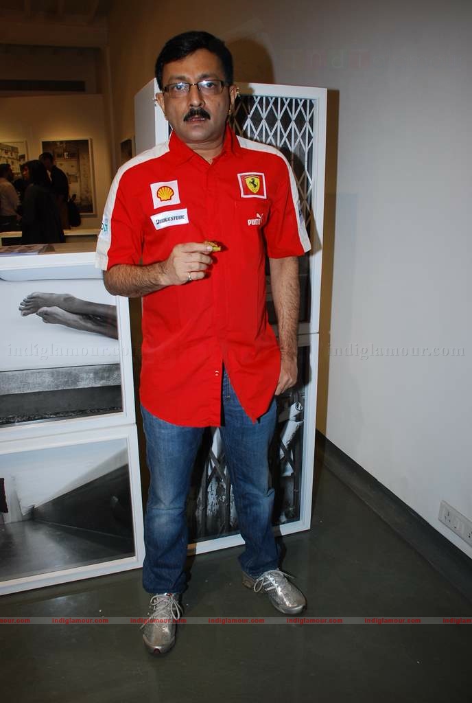 Carol Gracias at Mattheiu Foss art Gallery showcase Event hd photo