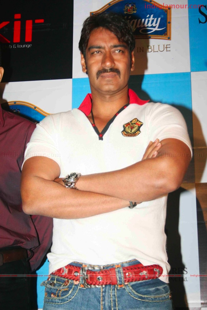 Atithi Tum Kab Jaoge Music Launch Event hd photo