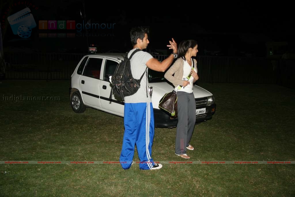 Shahid Genelia on top of a car to promote Chance Pe Dance Event hd photo