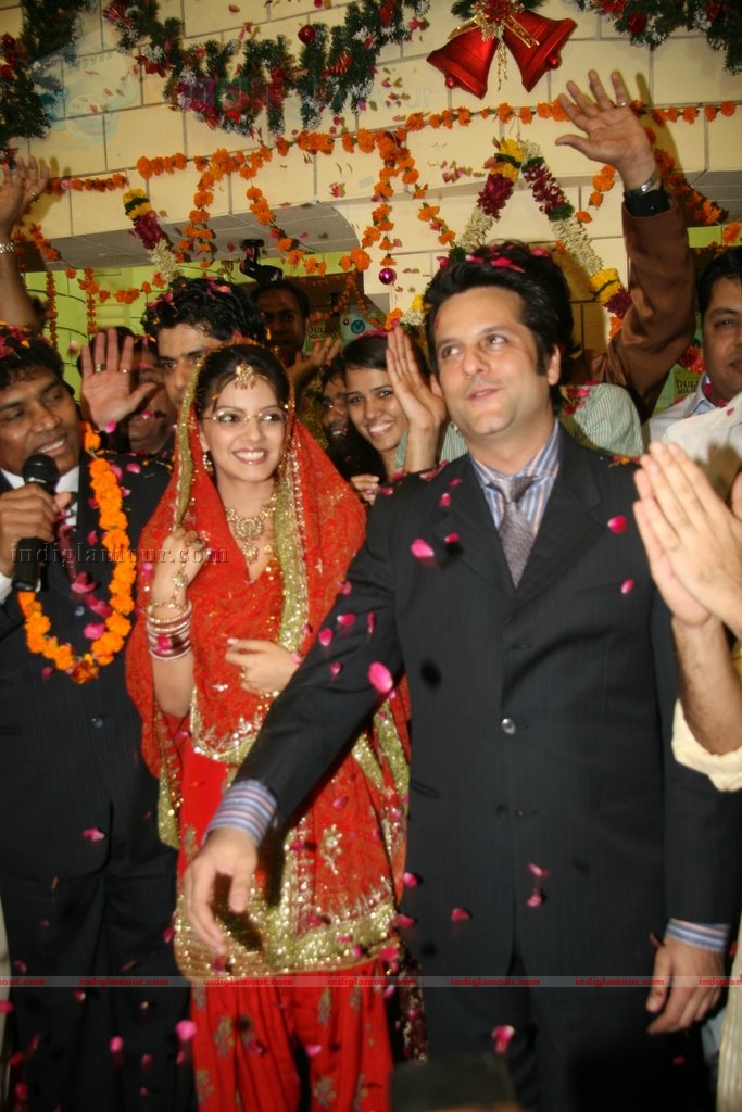 Fardeen Promotes Dulha Mil Gaya Event hd photo
