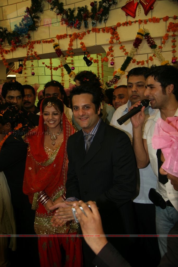 Fardeen Promotes Dulha Mil Gaya Event hd photo